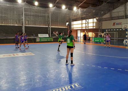 Vídeo: Campo Grande chega ao tricampeonato no handebol feminino dos Jogos Escolares de MS