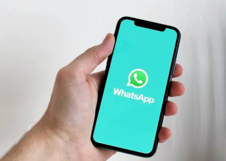 WhatsApp volta a funcionar após 7 horas fora do ar