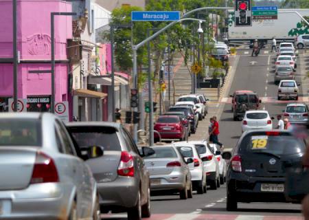 Veículos com placa final 0 tem até dia 31 para quitar licenciamento