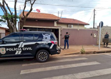 Durante operação na fronteira, Defron prende líder do tráfico e apreende veículos de luxo