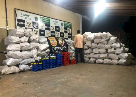 Durante investigação, Defron apreende mais de 2,5 ton de maconha na fronteira