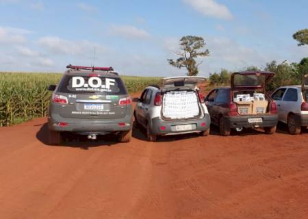 DOF apreende comboio de veículos com materiais de contrabando e descaminho em Laguna Carapã