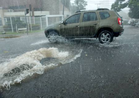 MS poderá ter tempestades com queda de granizo e ventos acima de 100 km por hora