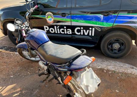 Dono de oficina e funcionário são presos com moto furtada em Deodápolis