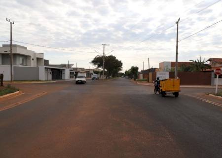 Avenida na entrada do Portal do Parque muda preferencial