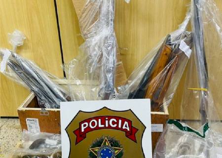 Polícia Federal deflagra operação contra esquema de desvio de armas em MS