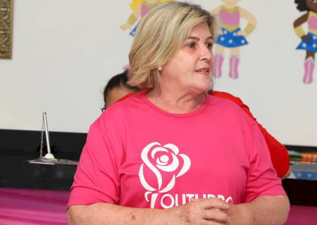 Dia D promove ações para mulheres em alusão a campanha Outubro Rosa