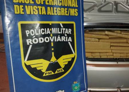 Dupla é presa com mais de 700 kg de maconha em Maracaju