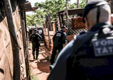 Homem é morto pelo irmão com facada no coração em Campo Grande