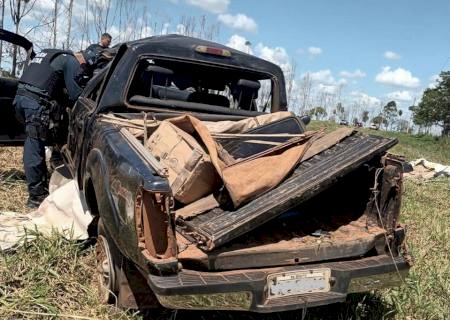 Idosa morre e seis ficam feridos após caminhonete capotar na MS-382