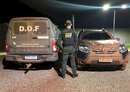 Carro roubado no Rio de Janeiro é recuperado pelo DOF na fronteira com o Paraguai