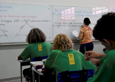 Presentes em 72 cidades, escolas de tempo integral conquistam pais, alunos e professores na rede estadual