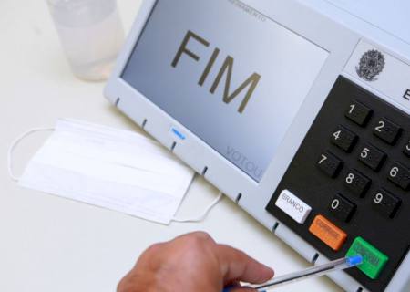 Mais de 13 milhões de eleitores justificaram ausência nas eleições