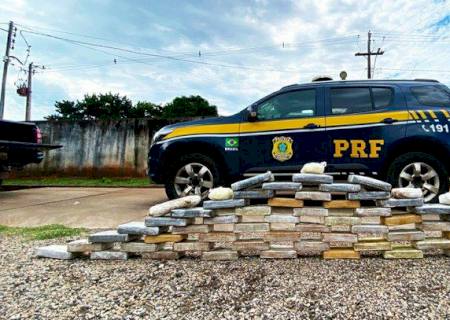 PRF encontra 63 kg de cocaína em pneu estepe de caminhão em MS