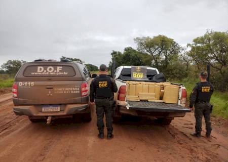 Hilux com uma tonelada de maconha é apreendida pelo DOF em Amambai