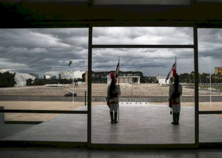 Equipe de segurança de Lula faz varredura no Palácio do Planalto