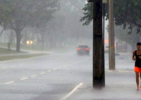 Março termina com acumulado de chuva acima da média em 74% de Mato Grosso do Sul