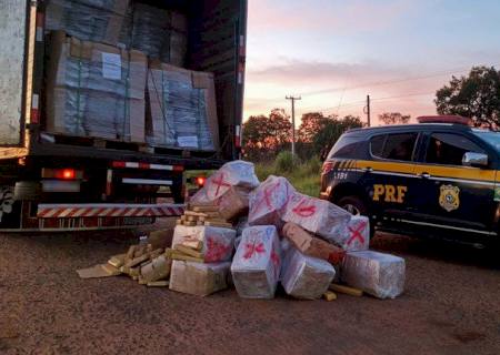 PRF apreende mais de 700 kg de maconha em abordagem a caminhão em MS