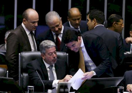 Câmara aprova texto-base do novo marco fiscal