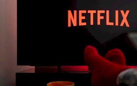 Netflix inicia cobrança de taxa de R$ 12,90 por usuário extra no Brasil