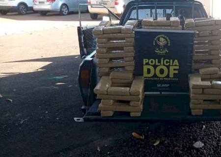 Picape fica sem combustível na estrada e DOF descobre 130 kg de maconha em compartimento oculto