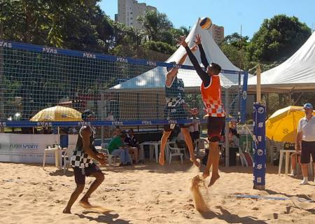 Com apoio da Fundesporte, etapa do Estadual de Vôlei de Praia começa nesta quinta-feira