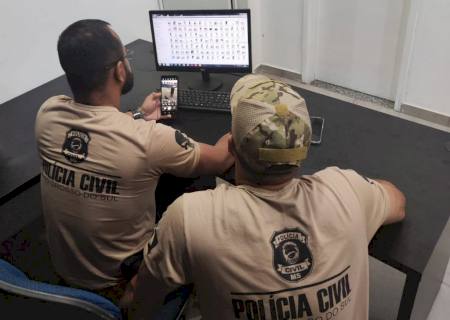 Polícia Civil prende professor por armazenamento de pornografia infantojuvenil em Costa Rica