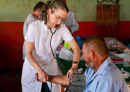 Mutirão da Saúde no Teijin realiza 50 atendimentos médicos e aplica mais de 160 doses de vacinas