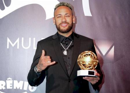 Neymar pode se tornar o jogador que mais movimentou dinheiro na história