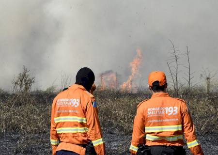 Com monitoramento integral, Bombeiros de MS atuam no combate a três incêndios florestais no Pantanal