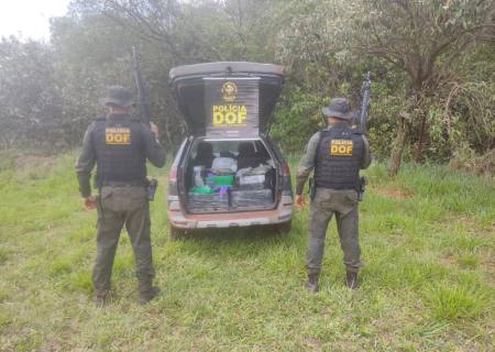 Dupla é presa com carro roubado e 300 kg de maconha em Ponta Porã