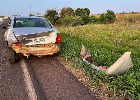 Colisão na BR-376 em Nova Andradina deixa apenas danos materiais em veículos