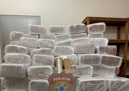 Em Dourados, PF prende dupla com 1,6 tonelada de maconha