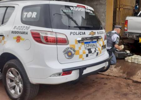 Casal de Miranda é preso com droga escondida no tanque combustível de Hilux em Teodoro Sampaio