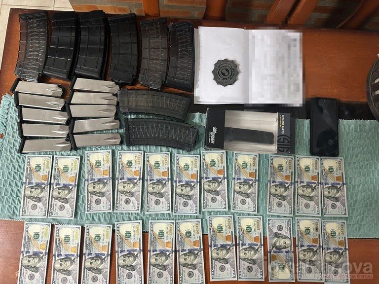 PF faz operação para prender 31 suspeitos de vender 43 mil armas a facções brasileiras