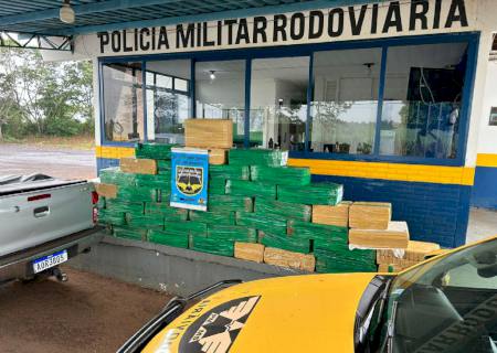Polícia Militar Rodoviária encontra caminhonete furtada carregada com 1,5 ton de maconha na MS-156