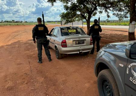 Homem com tornozeleira eletrônica é preso pelo DOF com carro furtado