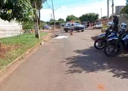 Criança de bicicleta morre ao ser atropelada por carreta em Dourados