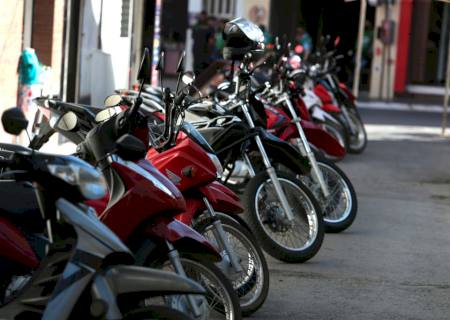 Motos de leilão: o que avaliar na hora de escolher os melhores modelos?