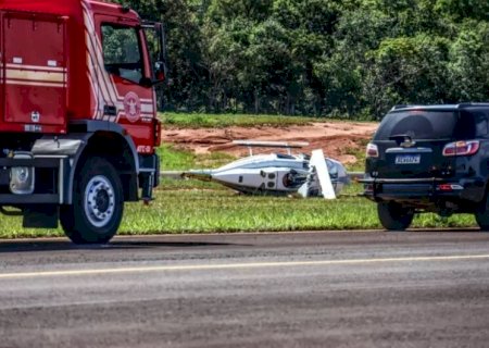 Helicóptero com quatro tripulantes cai perto do aeroporto de Campo Grande