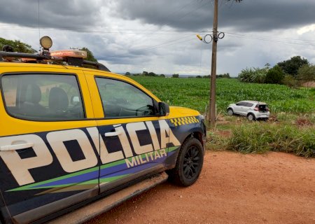 Em carro furtado, Polícia Militar Rodoviária apreende carga de entorpecente em Ponta Porã