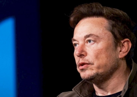 Elon Musk ameaça banir iPhones e Macs em suas empresas após anúncio da Apple