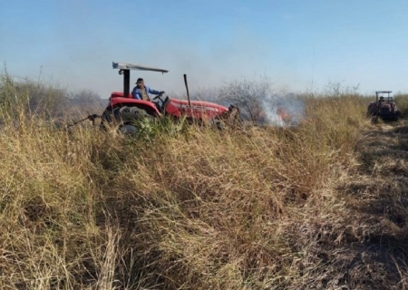 Equipes do Corpo de Bombeiros de MS atuam em várias localidades no Pantanal