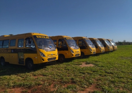 Prefeitura acata indicação de vereador e Nova Andradina receberá 6 novos ônibus escolares