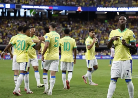 Copa América: Brasil encara Colômbia de olho na liderança do Grupo D