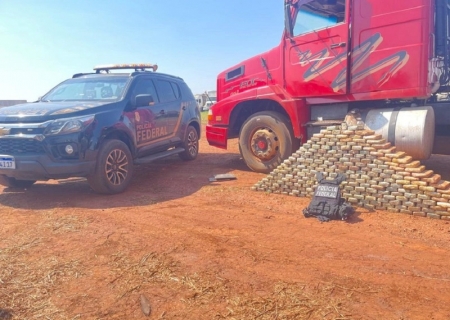 PF apreende 250 kg de cocaína em Ponta Porã