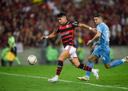 Flamengo abre vantagem sobre Bolívar nas oitavas de final da Libertadores