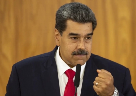 Maduro anuncia bloqueio de 10 dias da rede X por incitar guerra civil