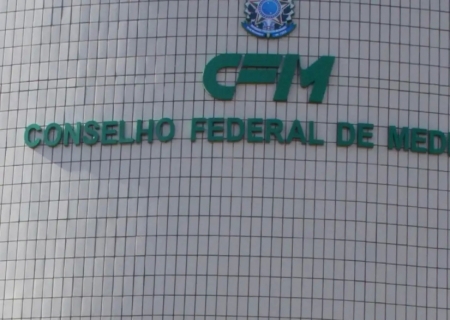 CFM: médicos terão que declarar vínculos com farmacêuticas e empresas