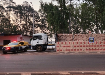 Polícia Militar Rodoviária prende idoso com carreta carregada de cigarros em Ponta Porã